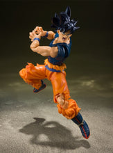 Load image into Gallery viewer, S.H. Figuarts Son Goku Ultra Instinct Sign SDCC 2020 Exclusive by Bandai
